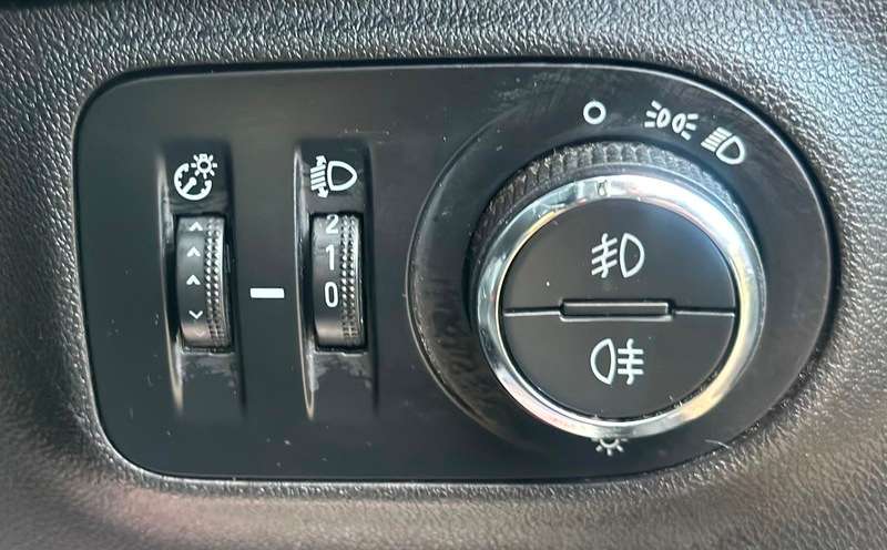 2015 VAUXHALL CORSA 2015 VAUXHALL CORSA