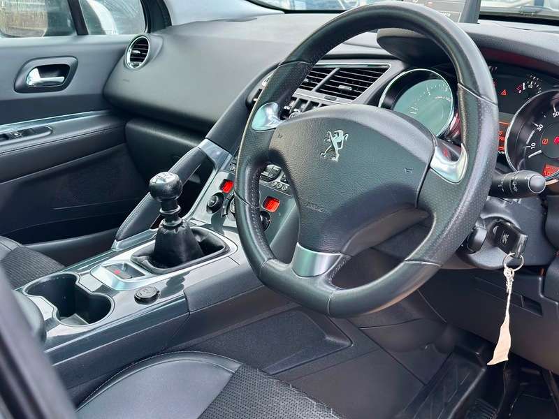 2014 PEUGEOT 3008 2014 PEUGEOT 3008