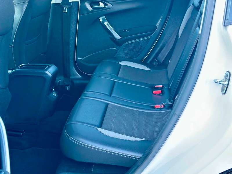 2016 PEUGEOT 2008 2016 PEUGEOT 2008
