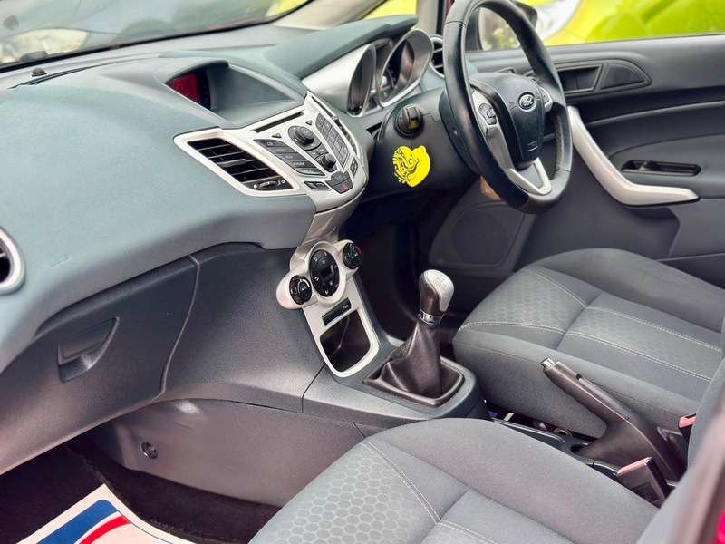 2010 FORD FIESTA 2010 FORD FIESTA