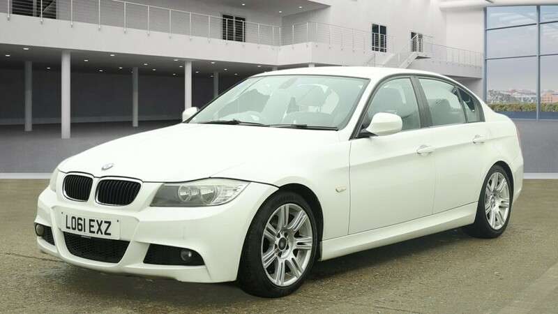 A 2012 BMW 3 SERIES 320d M SPORT A 2012 BMW 3 SERIES 320d M SPORT
