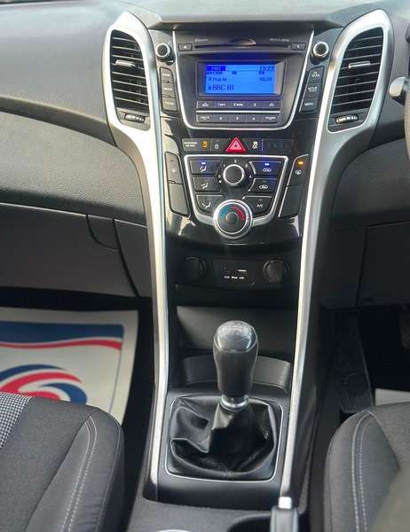 2015 HYUNDAI I30 2015 HYUNDAI I30