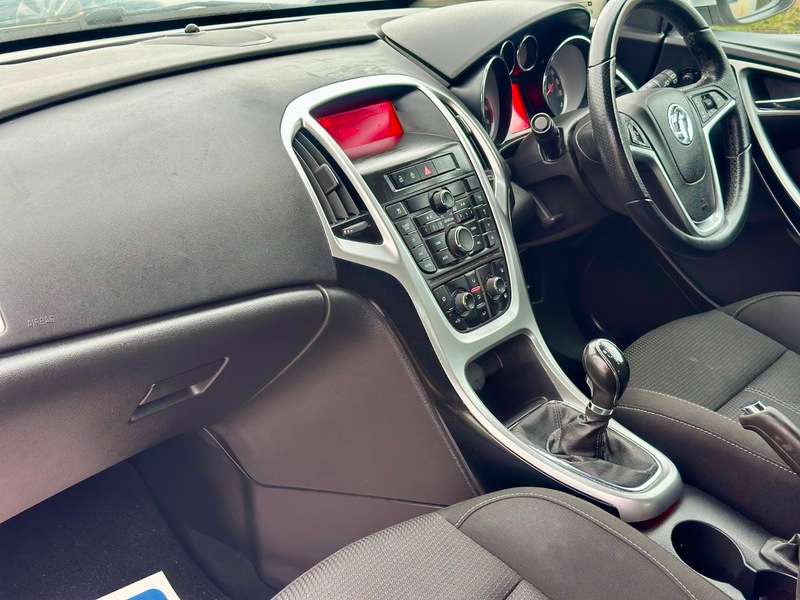 2014 VAUXHALL ASTRA 2014 VAUXHALL ASTRA