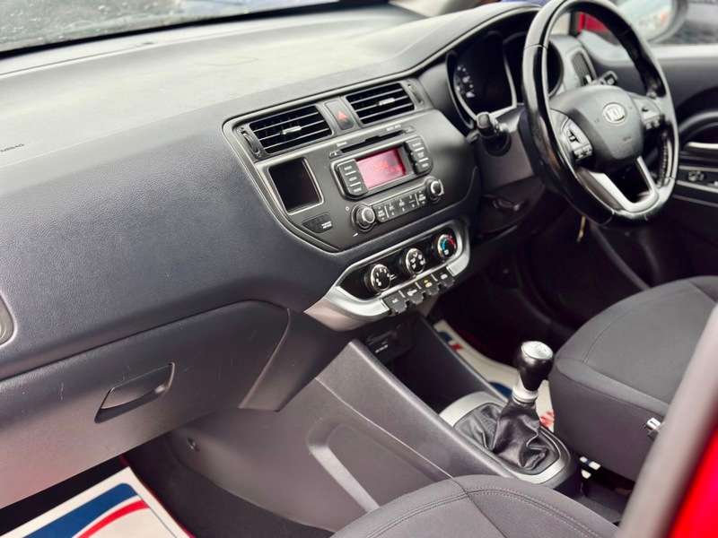 2014 KIA RIO 2014 KIA RIO