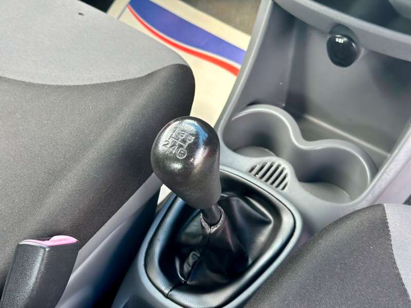 2007 PEUGEOT 107 2007 PEUGEOT 107