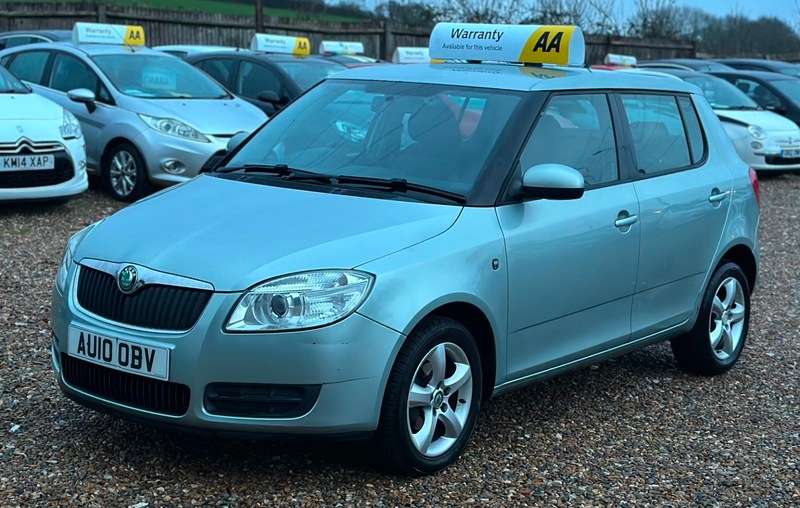 A 2010 SKODA FABIA 2 HTP 70 A 2010 SKODA FABIA 2 HTP 70