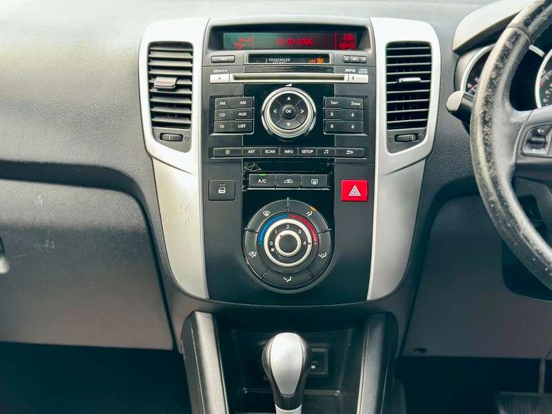 2010 KIA VENGA 2010 KIA VENGA