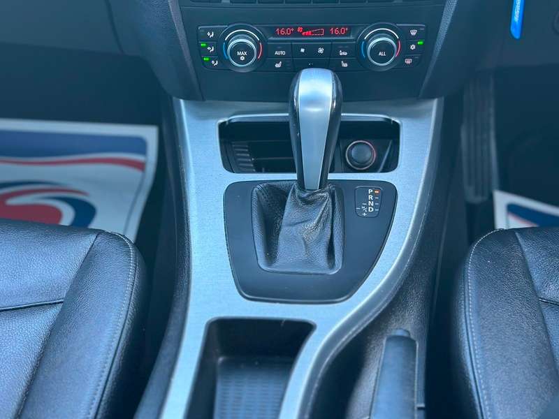 2011 BMW 3 SERIES 2011 BMW 3 SERIES