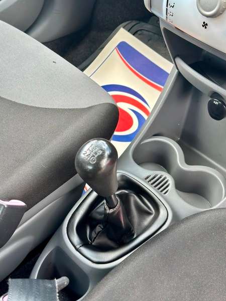 2007 PEUGEOT 107 2007 PEUGEOT 107