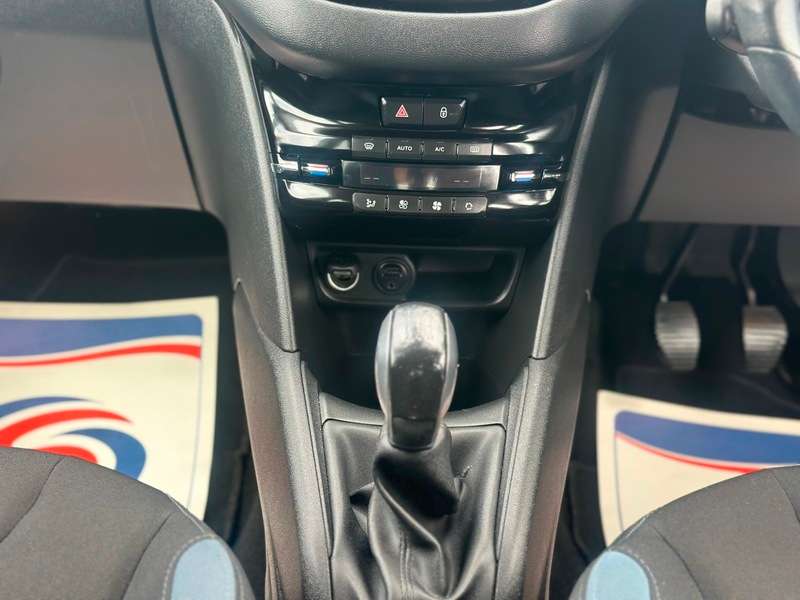 2015 PEUGEOT 208 2015 PEUGEOT 208