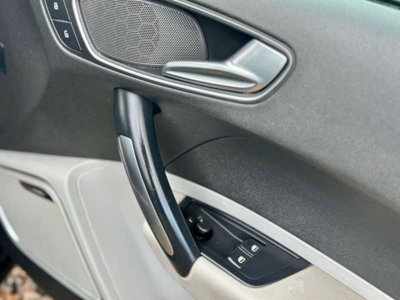 2011 AUDI A1 2011 AUDI A1