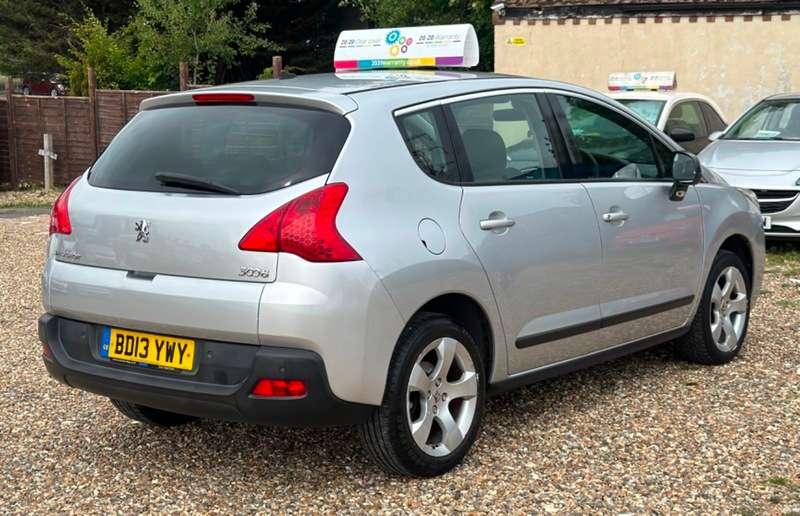 2013 PEUGEOT 3008 2013 PEUGEOT 3008