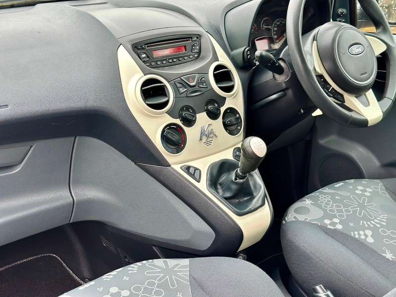 2012 FORD KA 2012 FORD KA
