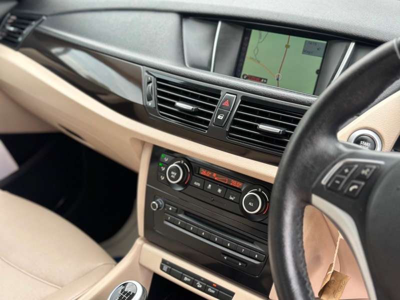 2013 BMW X1 2013 BMW X1