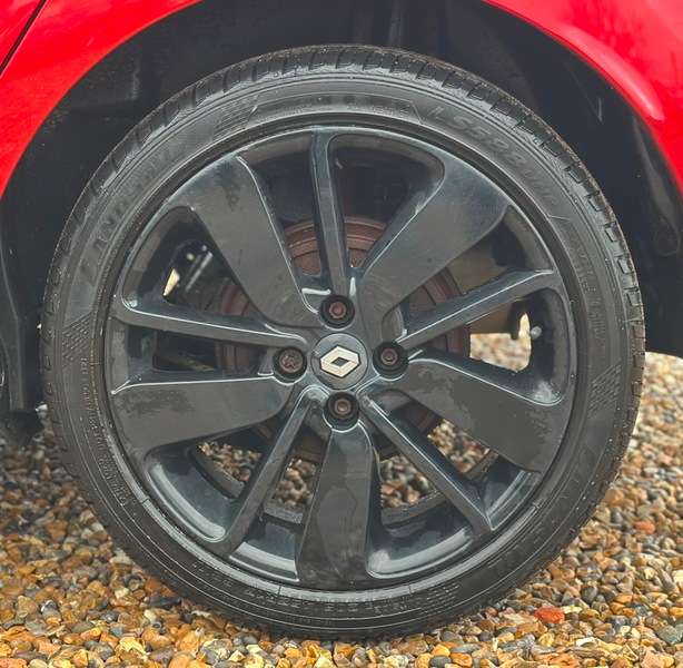 2014 RENAULT CLIO 2014 RENAULT CLIO