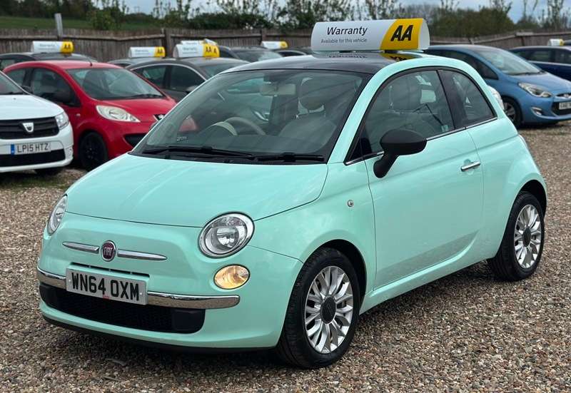 A 2014 FIAT 500 TWINAIR LOUNGE A 2014 FIAT 500 TWINAIR LOUNGE