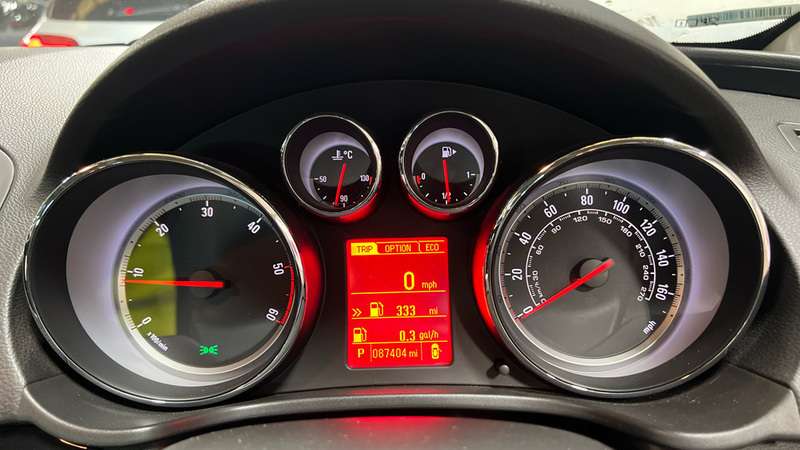 2012 VAUXHALL INSIGNIA 2012 VAUXHALL INSIGNIA