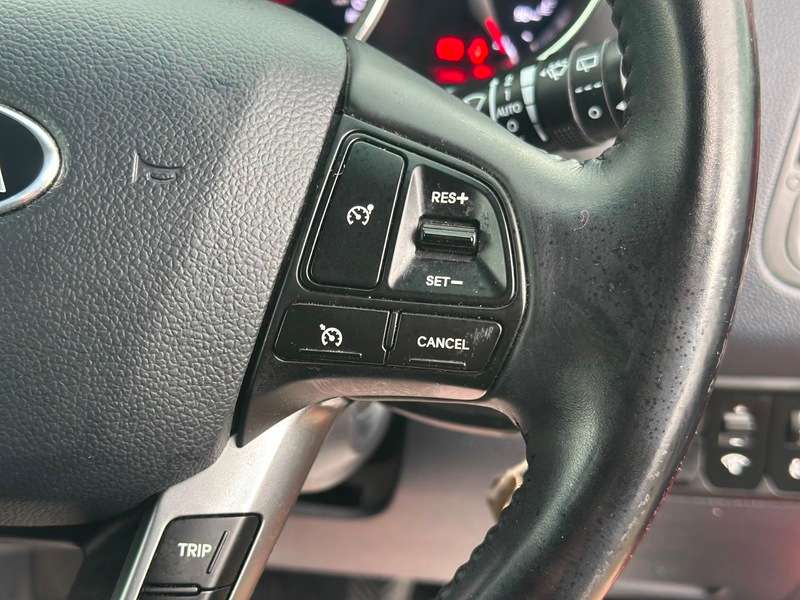 2014 KIA RIO 2014 KIA RIO