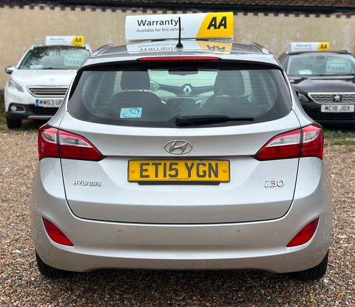 2015 HYUNDAI I30 2015 HYUNDAI I30
