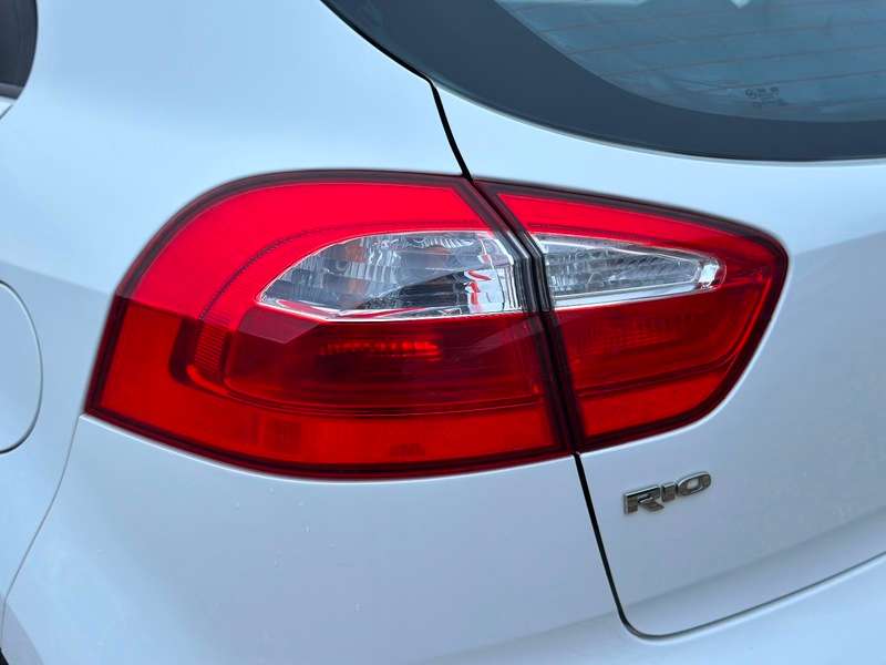 2012 KIA RIO 2012 KIA RIO