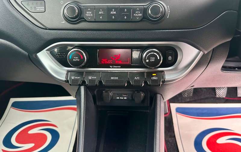 2014 KIA RIO 2014 KIA RIO