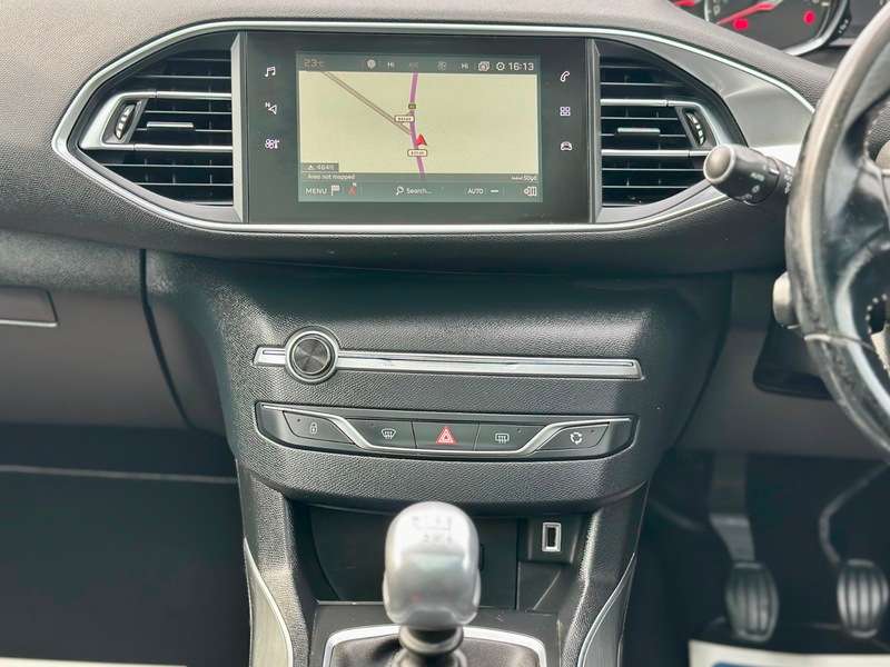 2018 PEUGEOT 308 2018 PEUGEOT 308