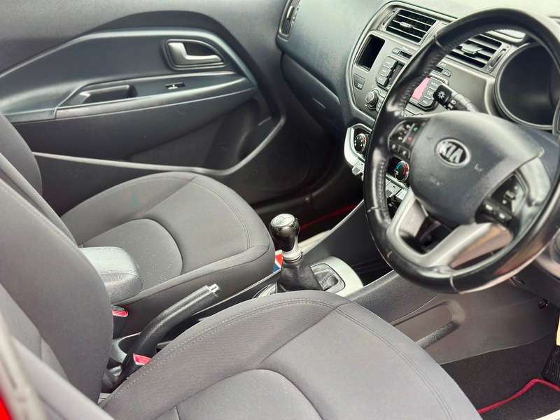 2014 KIA RIO 2014 KIA RIO
