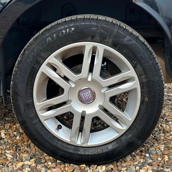 2012 FIAT PANDA 2012 FIAT PANDA