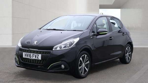 A 2016 PEUGEOT 208 XS LIME A 2016 PEUGEOT 208 XS LIME
