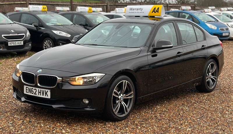 A 2013 BMW 3 SERIES 320d EFFICIENTDYNAMICS A 2013 BMW 3 SERIES 320d EFFICIENTDYNAMICS