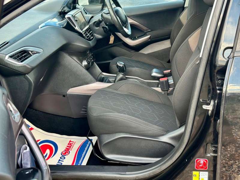 2015 PEUGEOT 2008 2015 PEUGEOT 2008