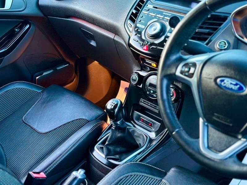 2014 FORD FIESTA 2014 FORD FIESTA