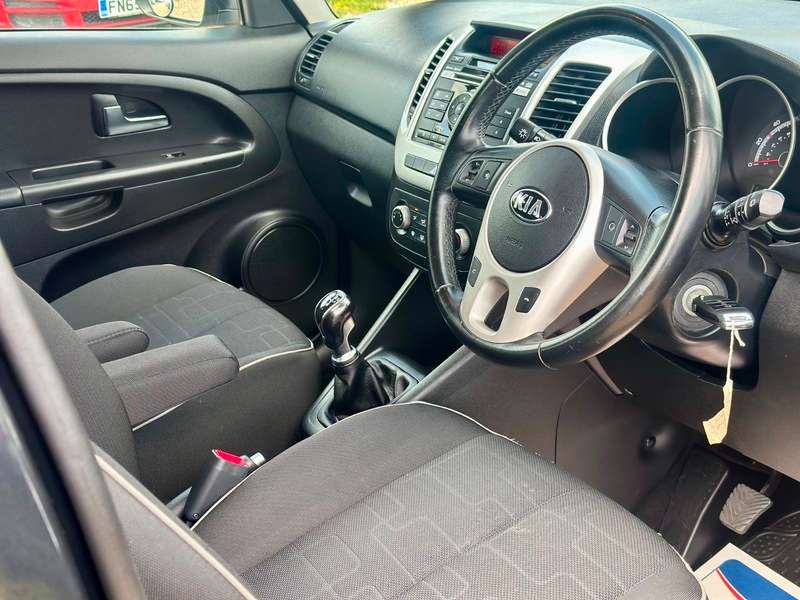 2015 KIA VENGA 2015 KIA VENGA
