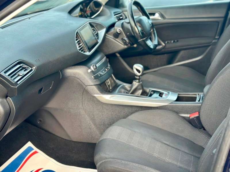 2016 PEUGEOT 308 2016 PEUGEOT 308