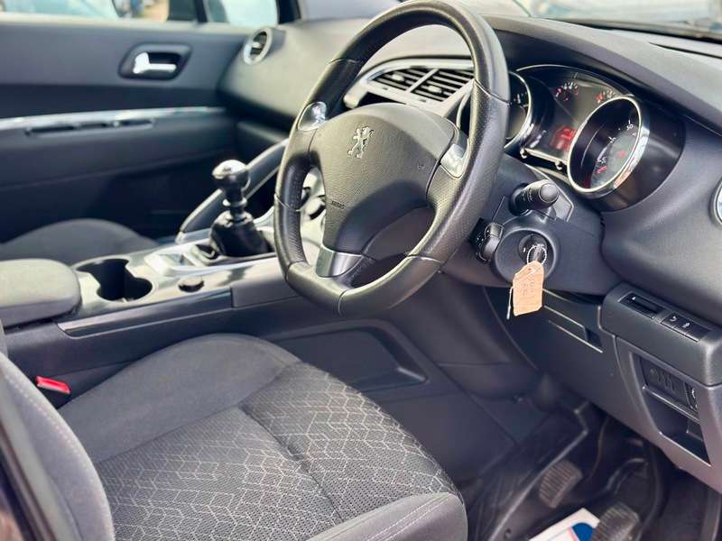 2015 PEUGEOT 3008 2015 PEUGEOT 3008