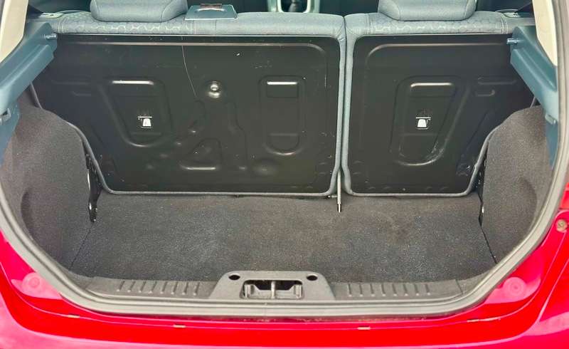 2010 FORD FIESTA 2010 FORD FIESTA