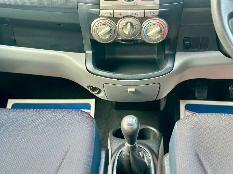 2007 DAIHATSU SIRION 2007 DAIHATSU SIRION