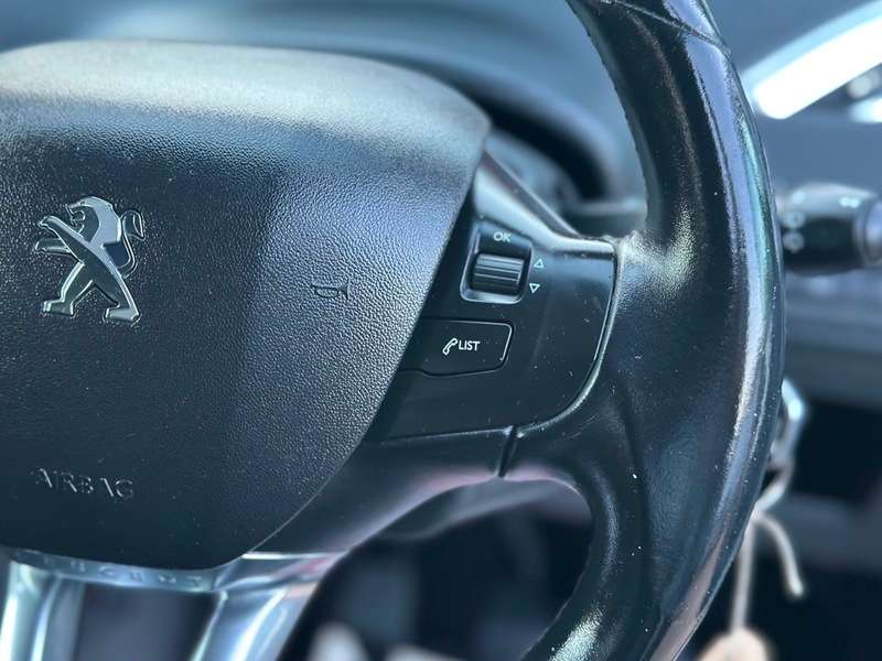 2016 PEUGEOT 2008 2016 PEUGEOT 2008
