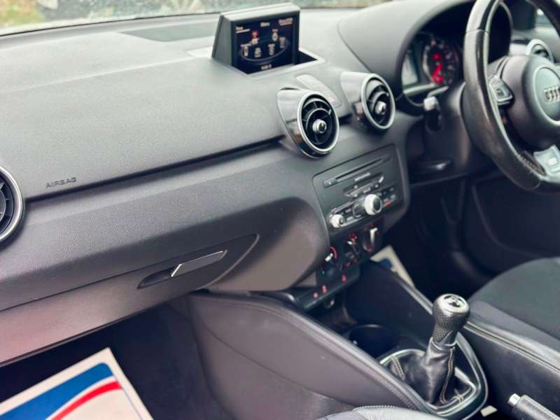 2014 AUDI A1 2014 AUDI A1