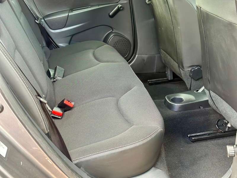 2015 RENAULT CLIO 2015 RENAULT CLIO