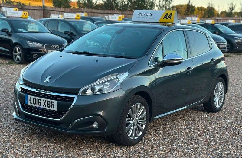 A 2016 PEUGEOT 208 BLUE HDI ALLURE A 2016 PEUGEOT 208 BLUE HDI ALLURE