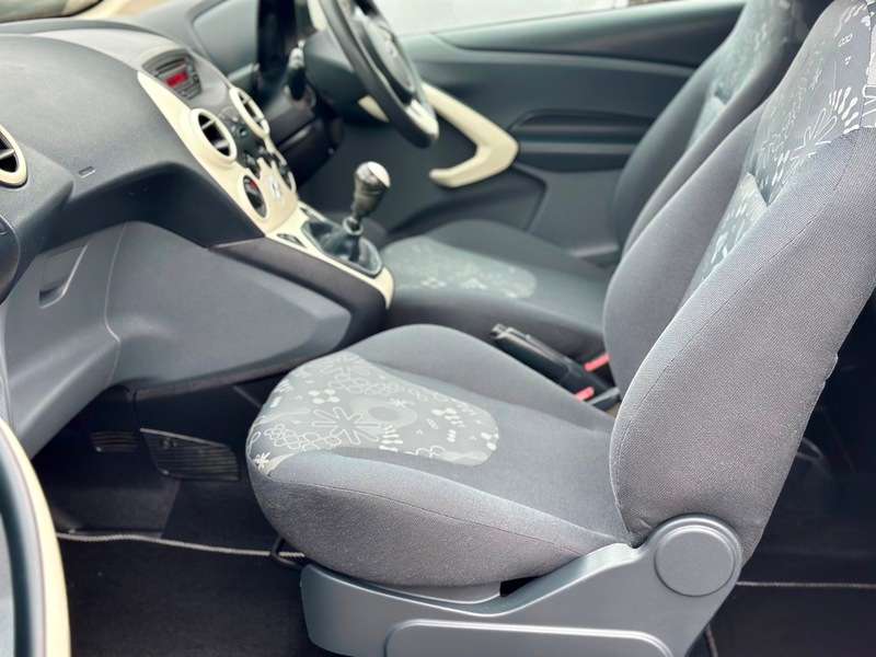 2012 FORD KA 2012 FORD KA