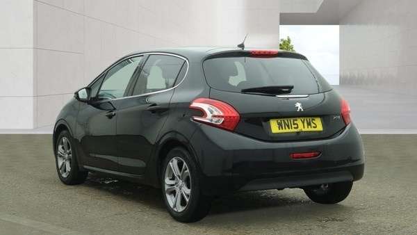 2015 PEUGEOT 208 2015 PEUGEOT 208