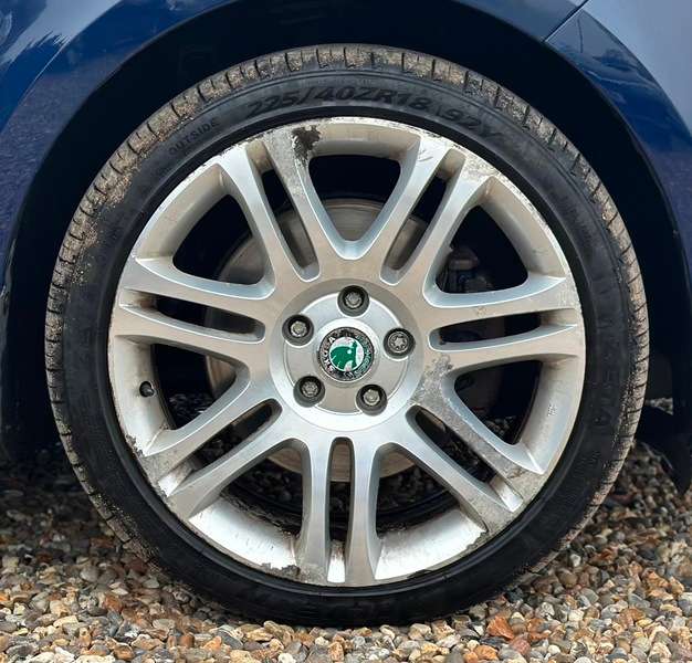2011 SKODA SUPERB 2011 SKODA SUPERB