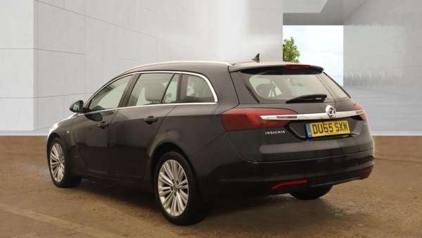 A 2015 VAUXHALL INSIGNIA TECH LINE CDTI ECOFLEX S/S A 2015 VAUXHALL INSIGNIA TECH LINE CDTI ECOFLEX S/S