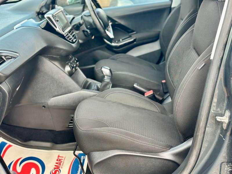 2016 PEUGEOT 208 2016 PEUGEOT 208