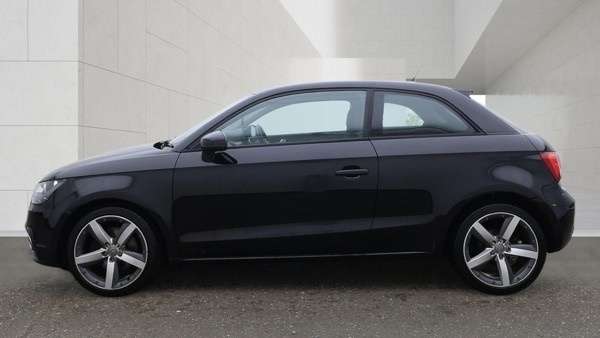 2011 AUDI A1 2011 AUDI A1