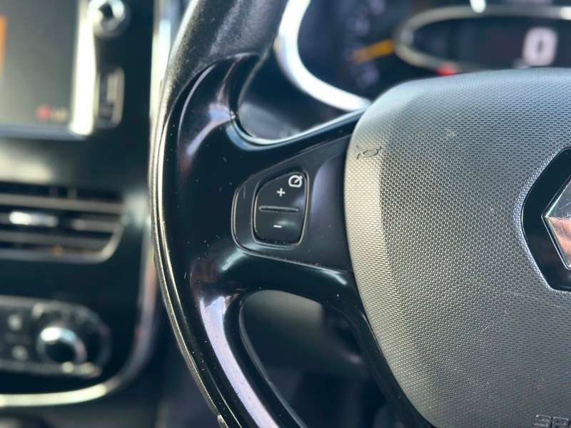 2014 RENAULT CLIO 2014 RENAULT CLIO