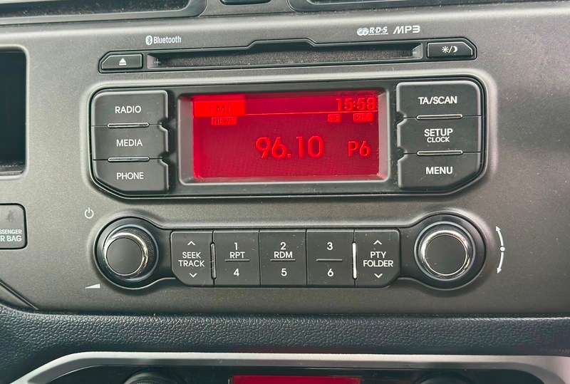2014 KIA RIO 2014 KIA RIO