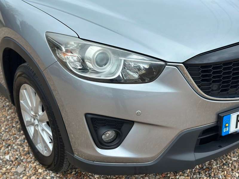 A 2014 MAZDA CX-5 SE-L NAV A 2014 MAZDA CX-5 SE-L NAV